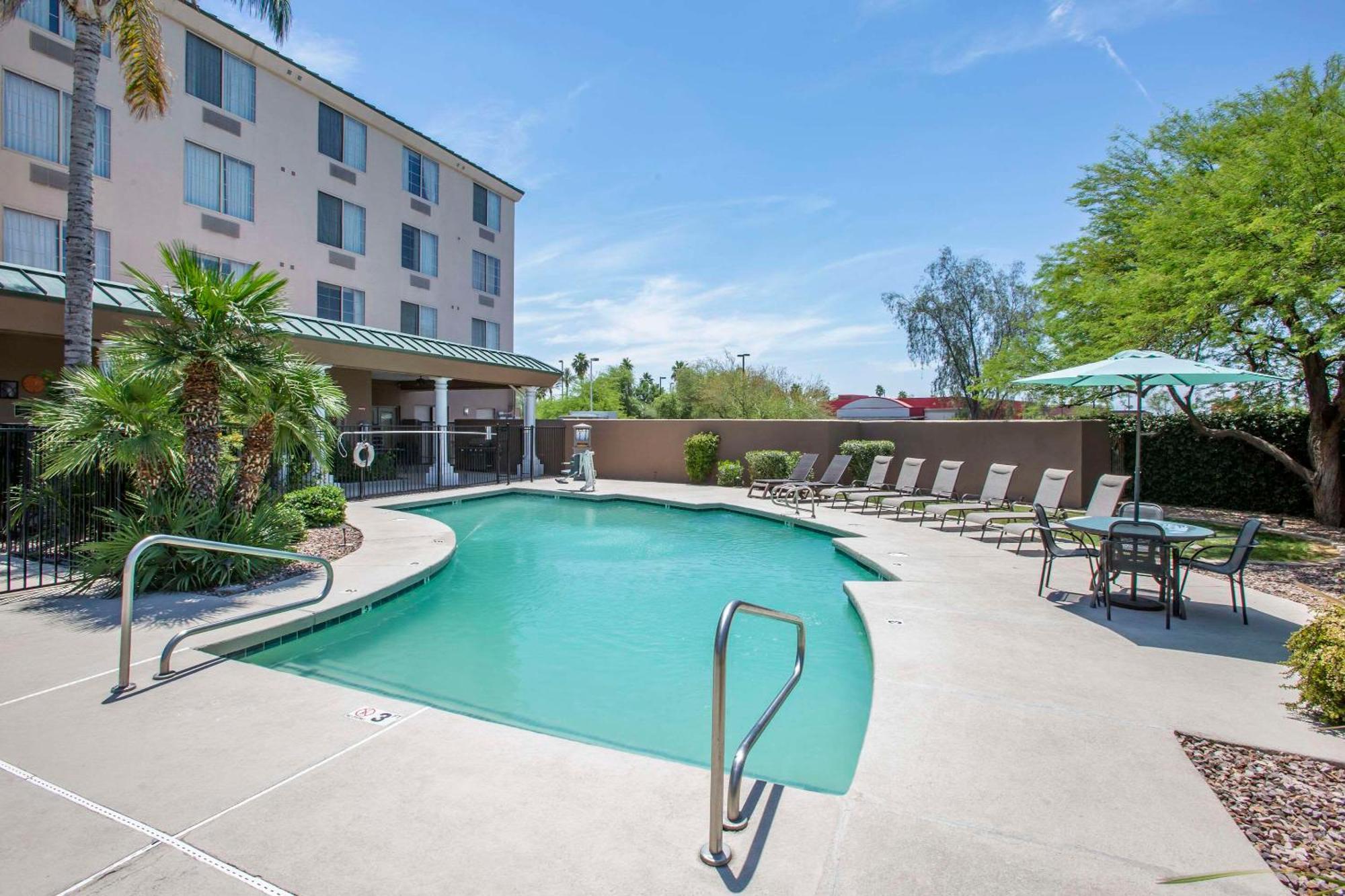 Country Inn & Suites By Radisson, Mesa, Az Екстер'єр фото